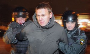 Navalny scortato in prigione